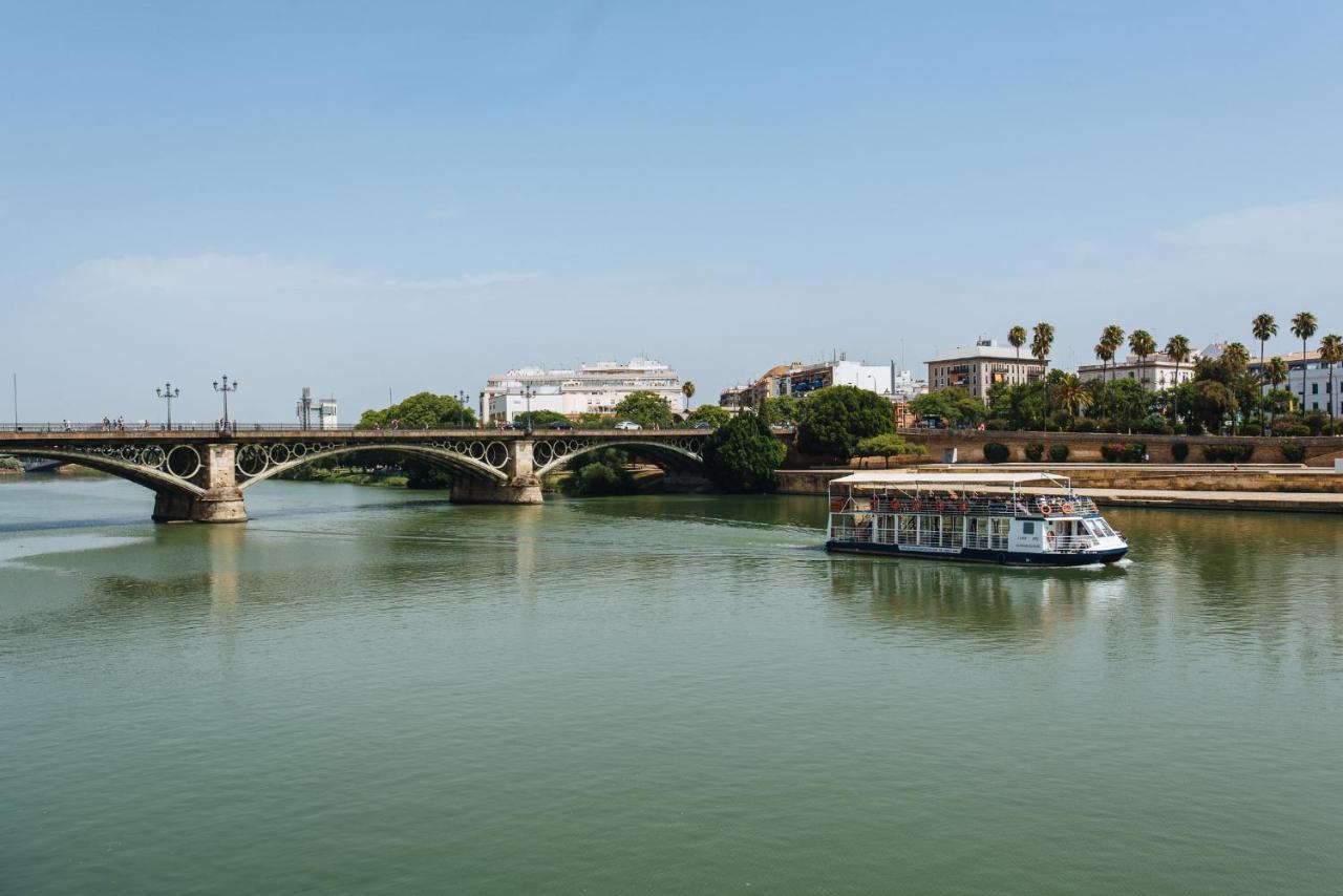 Suites Triana Sevilla Apartments Kültér fotó