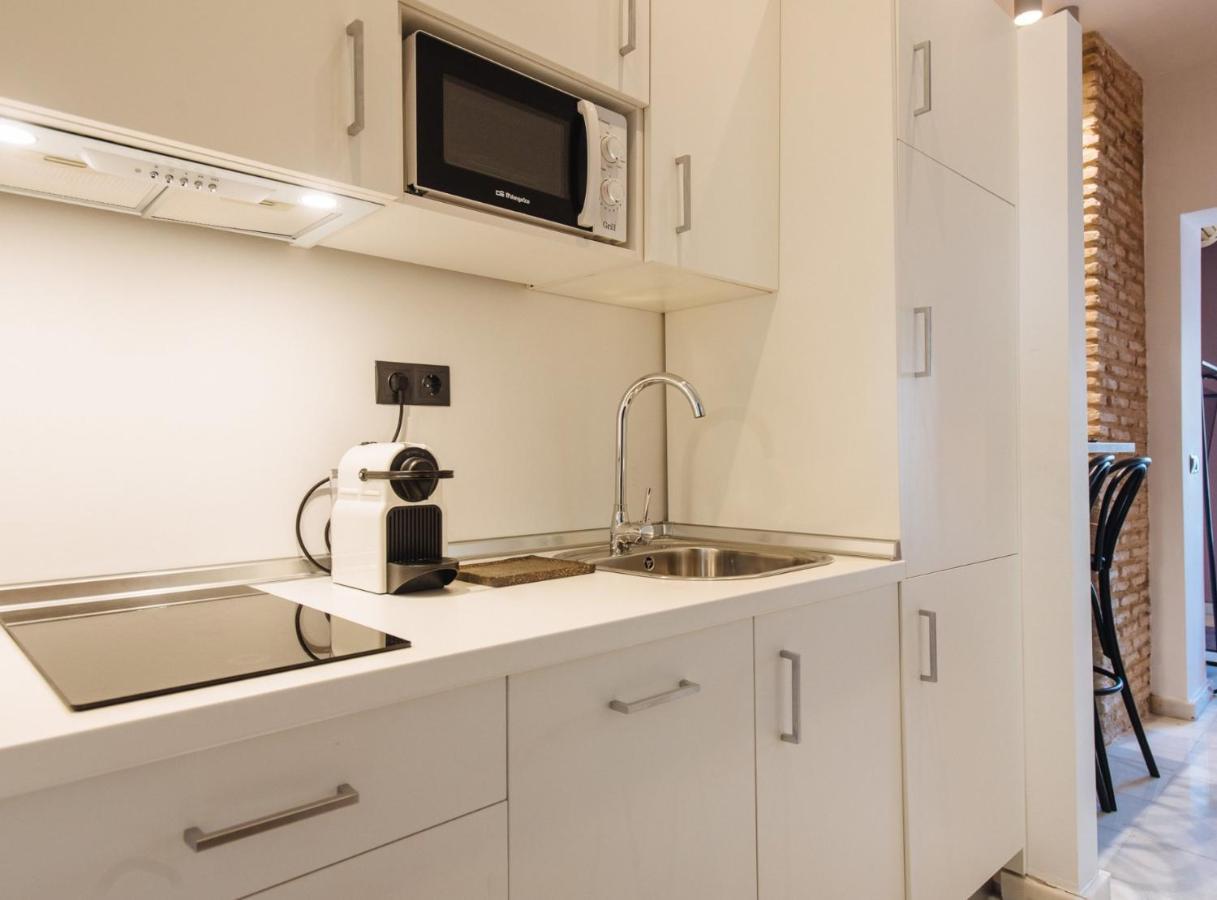 Suites Triana Sevilla Apartments Kültér fotó