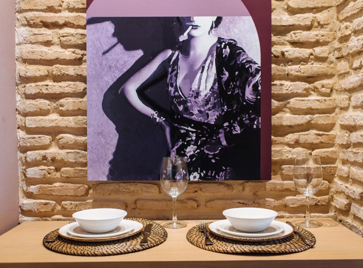 Suites Triana Sevilla Apartments Kültér fotó