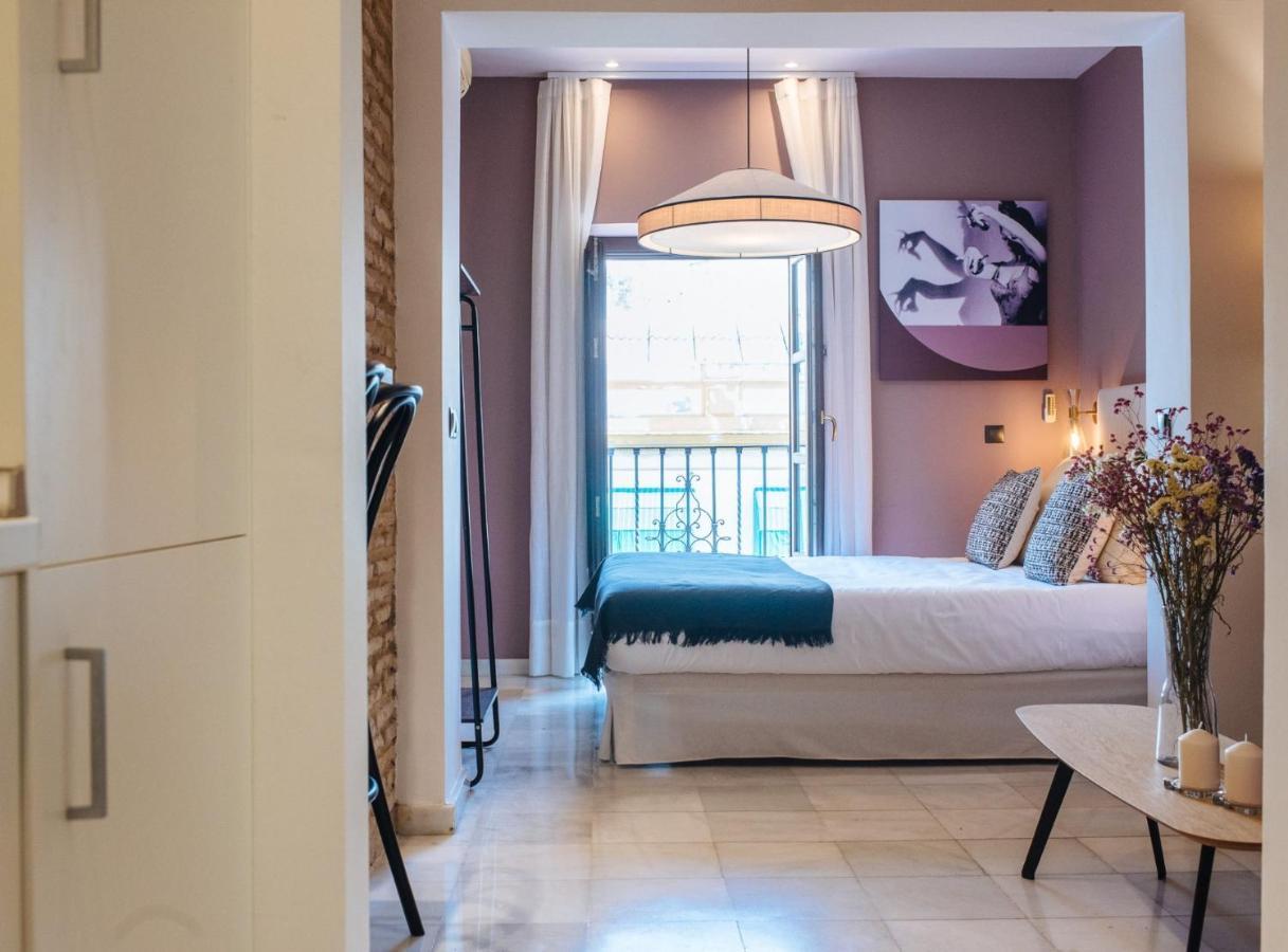 Suites Triana Sevilla Apartments Kültér fotó